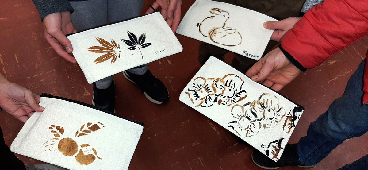 Family Activity - DIY with Persimmon 02